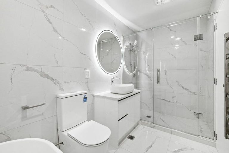 Photo of property in 30b Hearth Street, Flat Bush, 2019