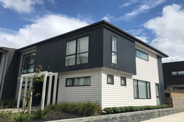 Photo of property in 41 Carder Court, Hobsonville, Auckland, 0618