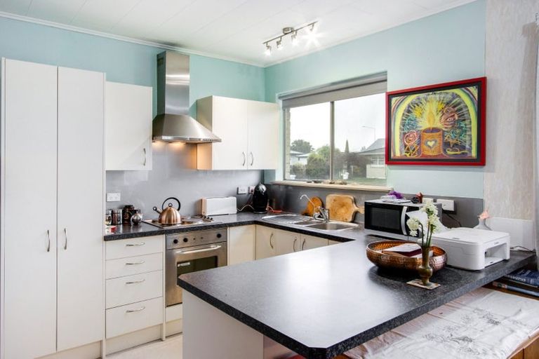 Photo of property in 605 Ballantyne Street, Frimley, Hastings, 4120