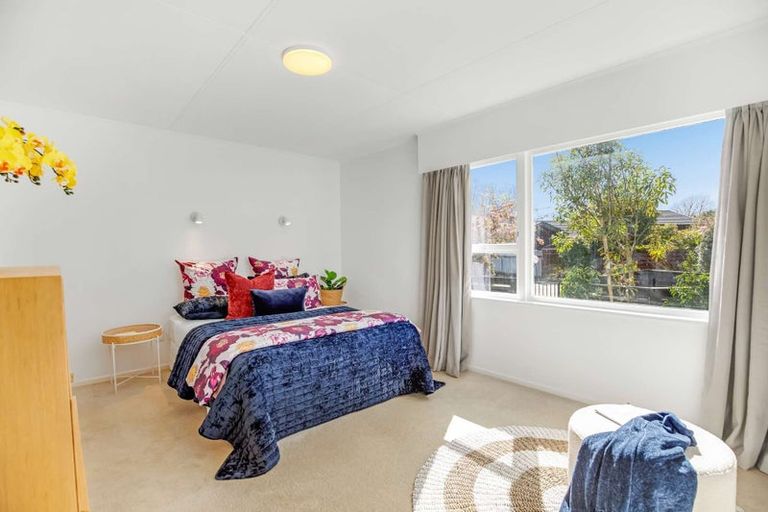 Photo of property in 16 Juliana Place, Awapuni, Palmerston North, 4412