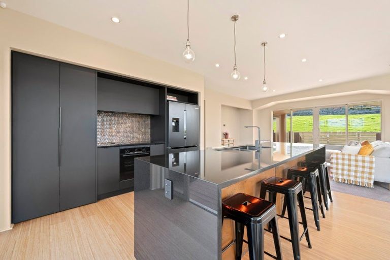 Photo of property in 5 Blue Moon Rise, Langs Beach, 0582