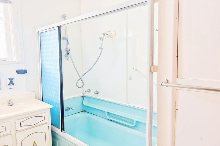 Photo of property in 47 Velma Road, Hillcrest, Auckland, 0627