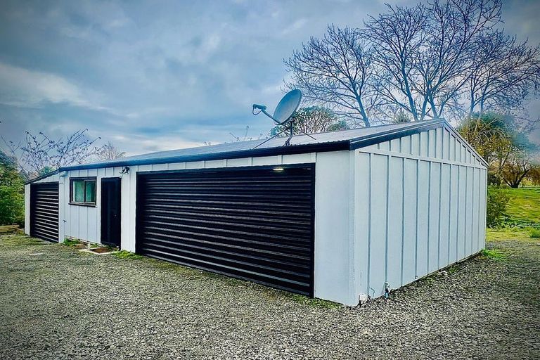 Photo of property in 223 Pine Valley Road, Dairy Flat, Silverdale, 0992