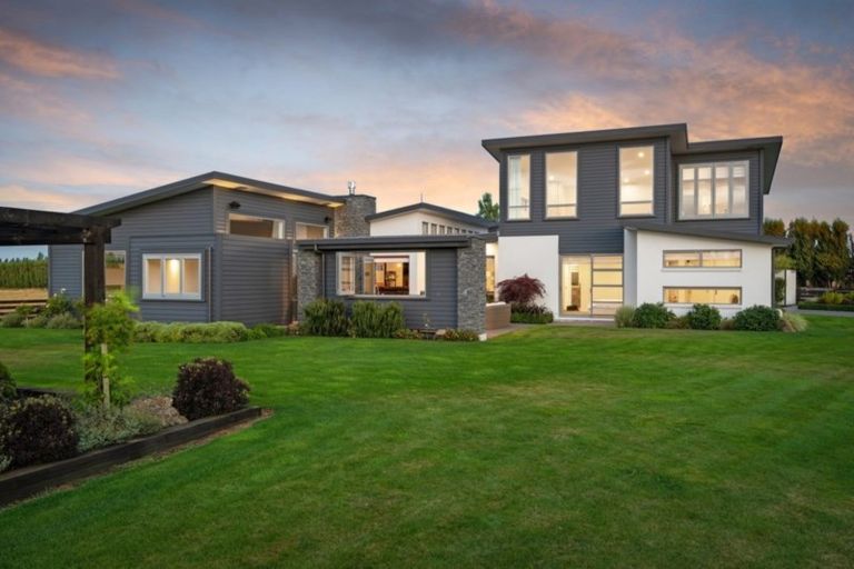 Photo of property in 692 Marshland Road, Ouruhia, Christchurch, 8083