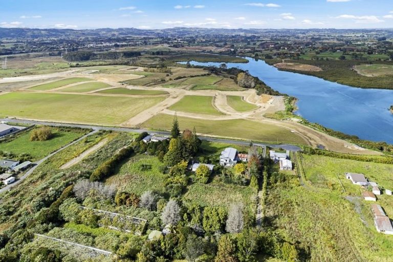 Photo of property in 257 Park Estate Road, Rosehill, Papakura, 2113