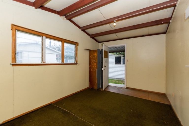 Photo of property in 30 Florida Street, Hornby, Christchurch, 8042
