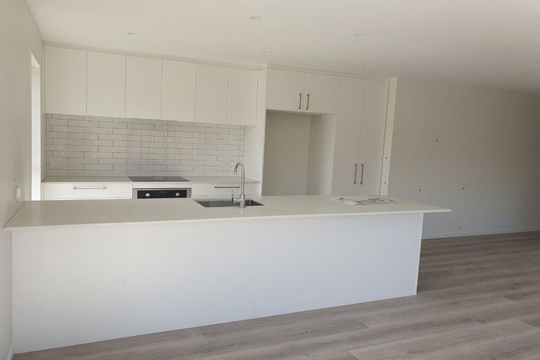 Photo of property in 16 Lenborough Drive, Rolleston, 7614