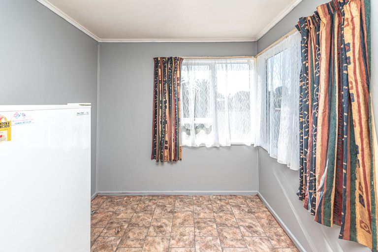 Photo of property in 54 Harper Street, Gonville, Whanganui, 4501