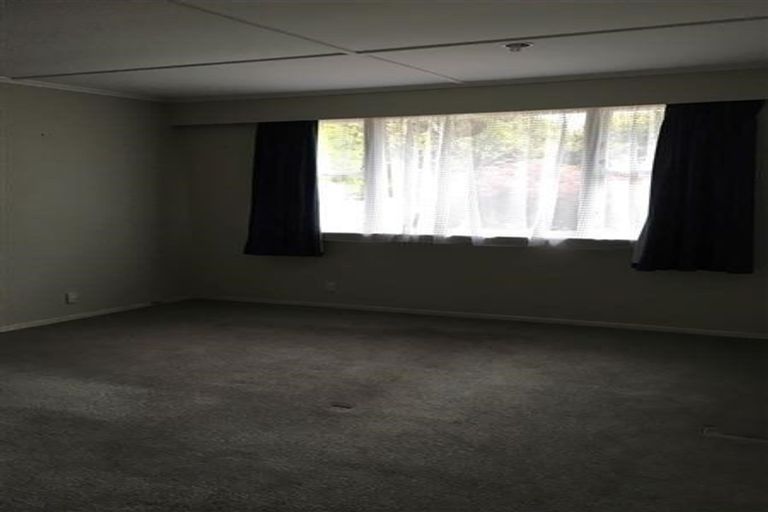 Photo of property in 335f Devon Street West, New Plymouth, 4310