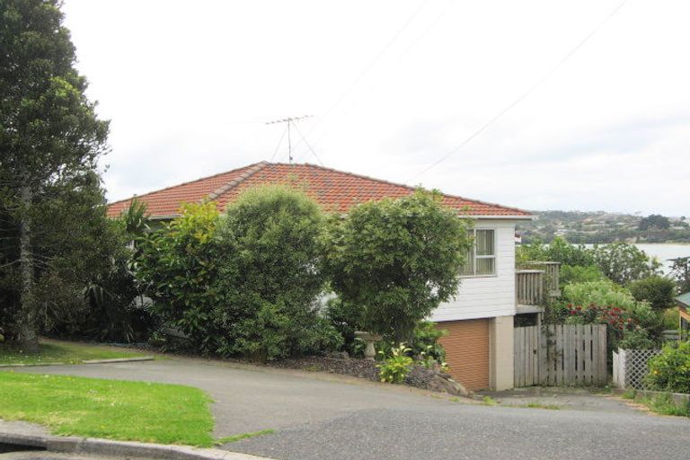 Photo of property in 40 Monyash Road, Manly, Whangaparaoa, 0930