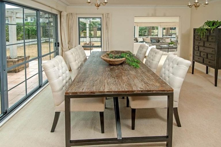 Photo of property in 23 Manor Park, Sunnyhills, Auckland, 2010