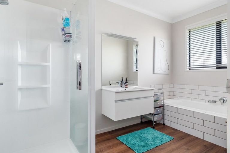 Photo of property in 95 Lynley Park Drive, Omokoroa, 3114