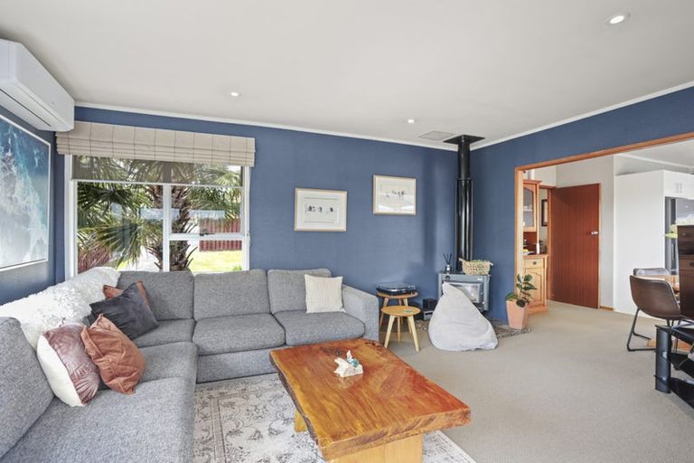 Photo of property in 61 Forest Hill Road, Henderson, Auckland, 0612