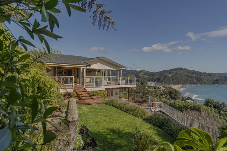 Photo of property in 39 Motuhoa Road, Tairua, 3508