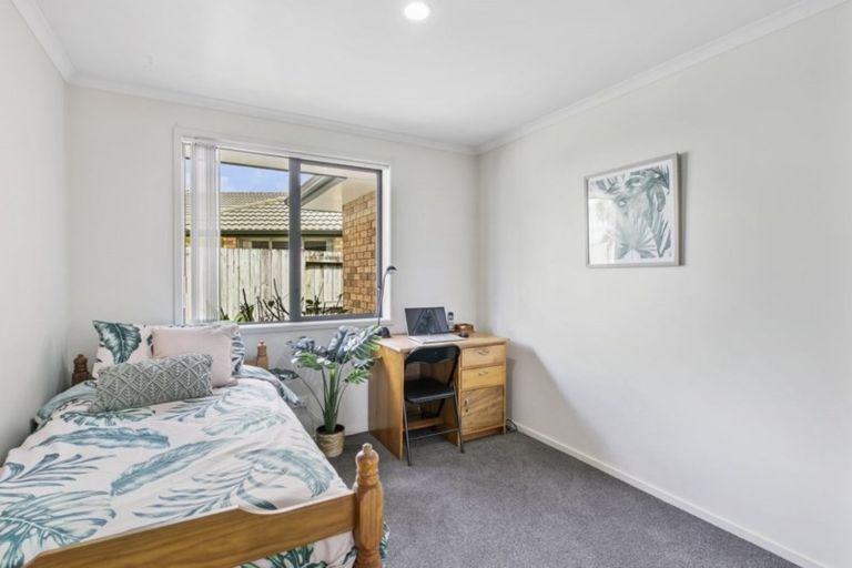 Photo of property in 57 Gibson Place, Papamoa Beach, Papamoa, 3118