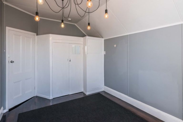 Photo of property in 6 Newman Terrace, Thorndon, Wellington, 6011