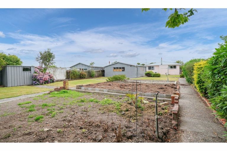 Photo of property in 17 Conyers Street, Georgetown, Invercargill, 9812