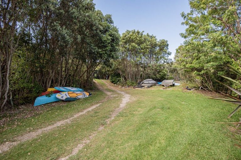 Photo of property in 38 Our Road, Whangarei Heads, 0174