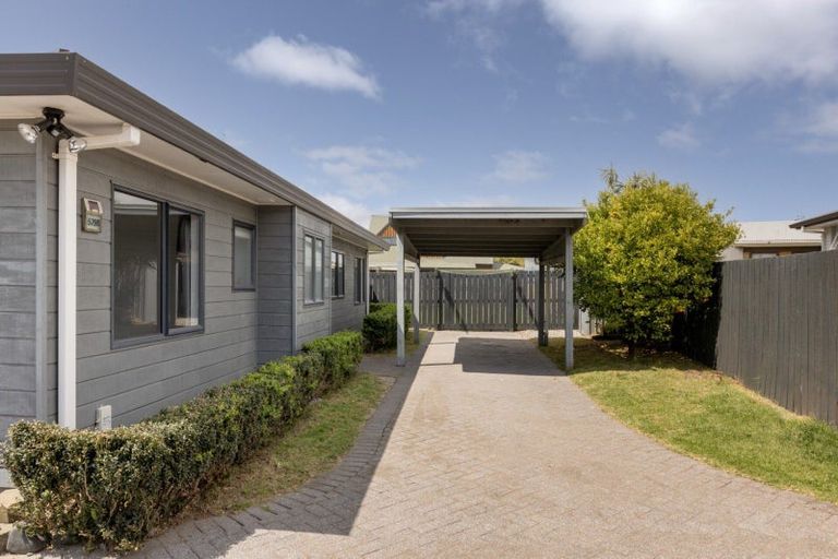 Photo of property in 579b Maunganui Road, Mount Maunganui, 3116