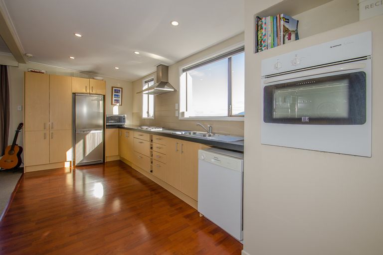 Photo of property in 33 Bernard Street, Kenmure, Dunedin, 9011