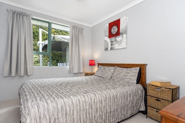 Photo of property in 32 Sunvale Place, Gate Pa, Tauranga, 3112