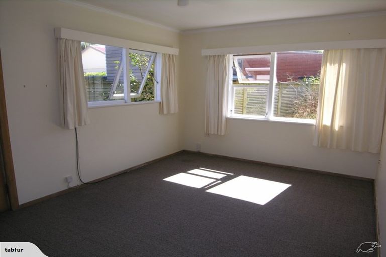 Photo of property in 2a Clutha Avenue, Khandallah, Wellington, 6035