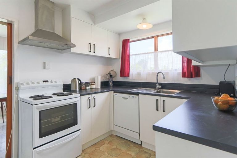 Photo of property in 34 Rewa Street, Inglewood, 4330