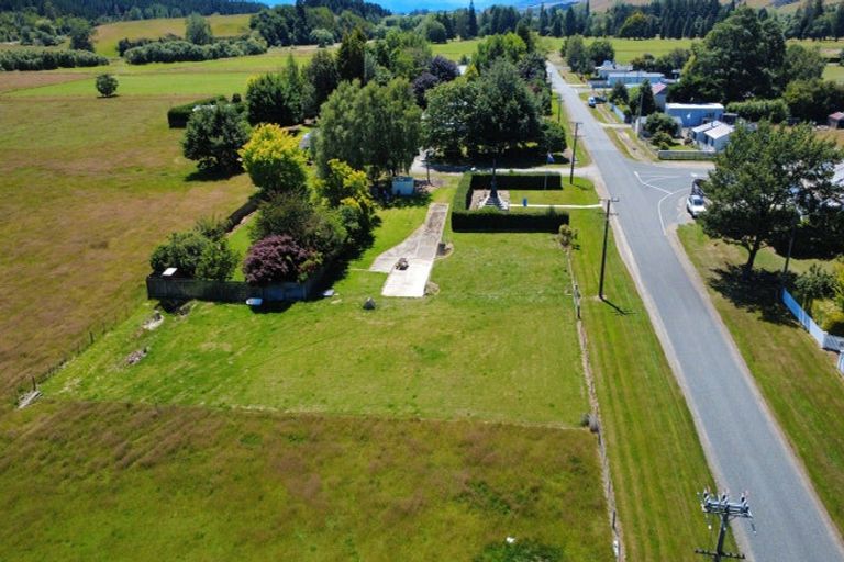 Photo of property in 7 Swalwell Street, Waikaia, 9778
