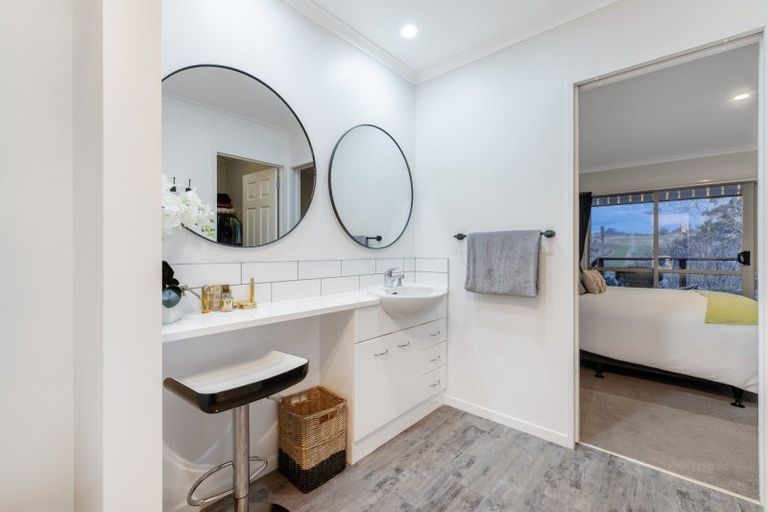 Photo of property in 28 Tuscany Place, Ohauiti, Tauranga, 3112