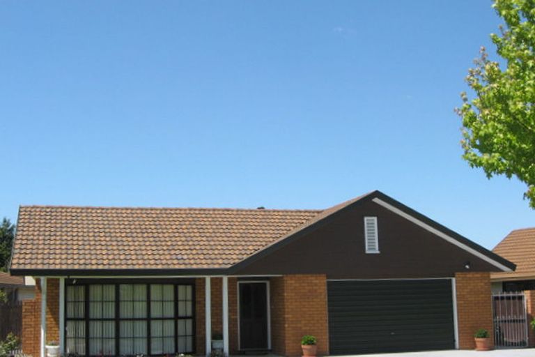 Photo of property in 2 Langham Place, Redwood, Christchurch, 8051