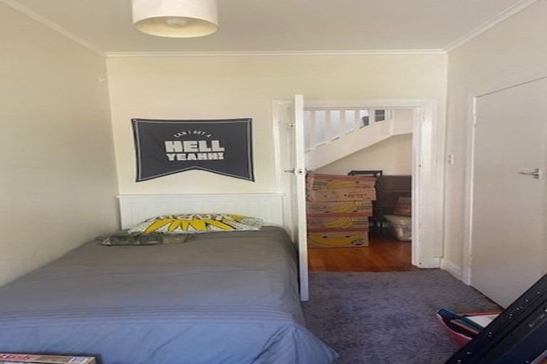 Photo of property in 43 Belvedere Road, Hataitai, Wellington, 6021