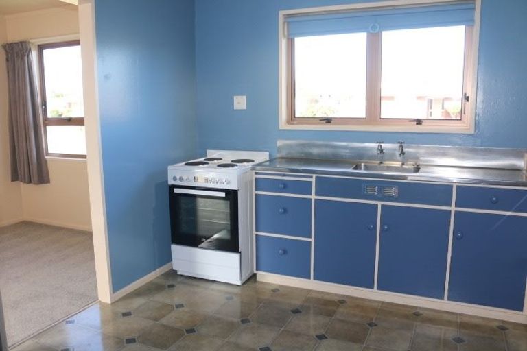 Photo of property in 34 Pencarrow Street, Highbury, Palmerston North, 4412