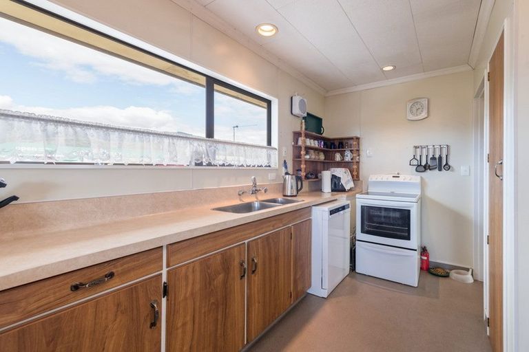 Photo of property in 2 Andrew Street, Stoke, Nelson, 7011