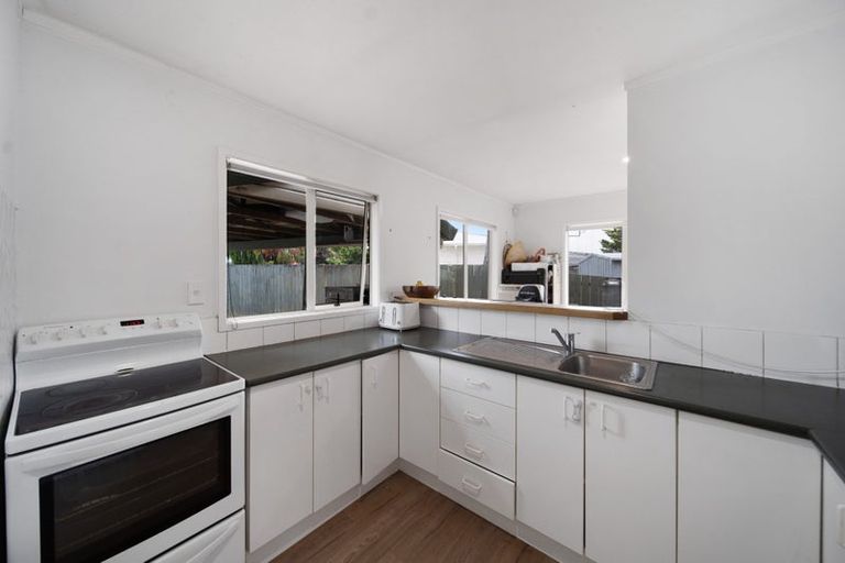 Photo of property in 3/43 Blake Road, Mangere East, Auckland, 2024