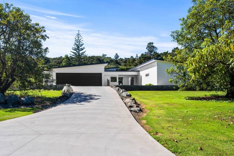 Photo of property in 150 Cemetery Road, Maunu, Whangarei, 0179