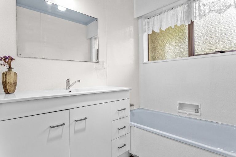 Photo of property in 13 Mokorua Grove, Whakatane, 3120