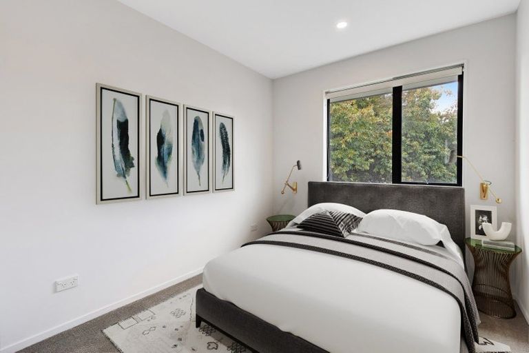 Photo of property in 13 Eileen Newey Place, Henderson, Auckland, 0612