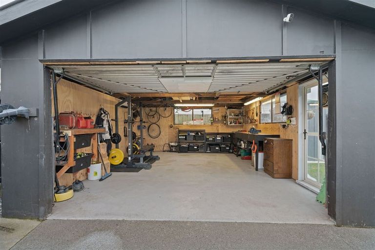 Photo of property in 4 Pethig Place, Halswell, Christchurch, 8025