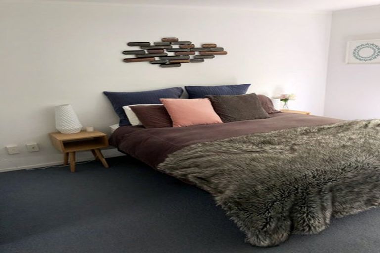 Photo of property in 5/3 Kelvin Grove, Te Aro, Wellington, 6011