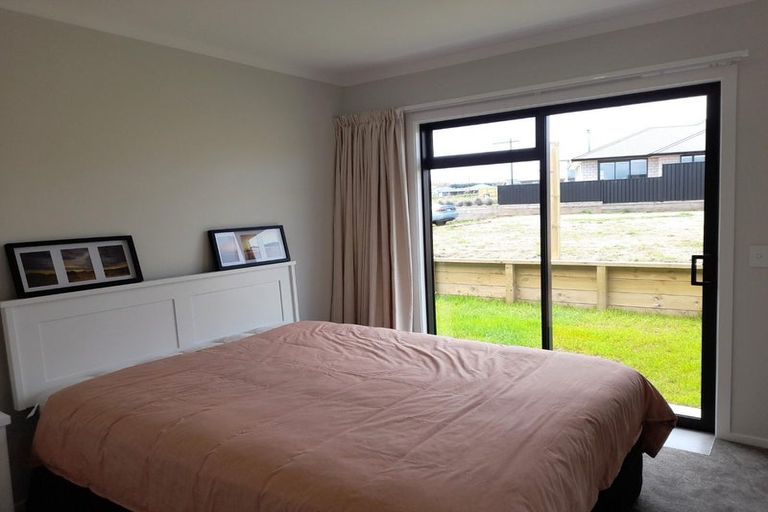 Photo of property in 10 Uku Way, Wharewaka, Taupo, 3330