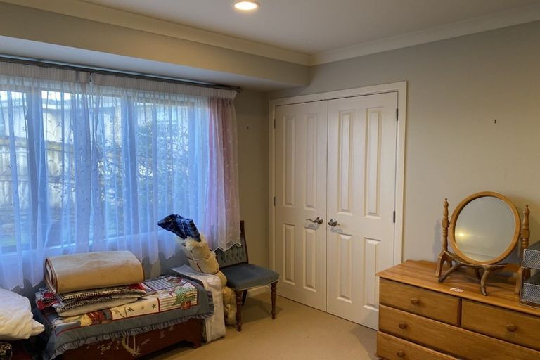 Photo of property in 77 Rototuna Road, Rototuna, Hamilton, 3210