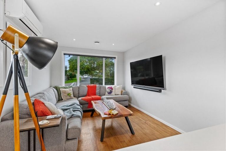 Photo of property in 5 Tainui Street, Torbay, Auckland, 0630