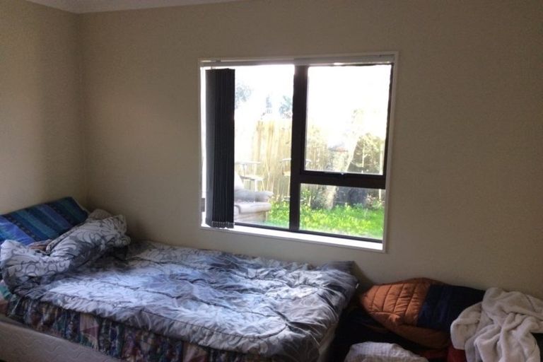 Photo of property in 19 Virgo Place, Glen Eden, Auckland, 0602