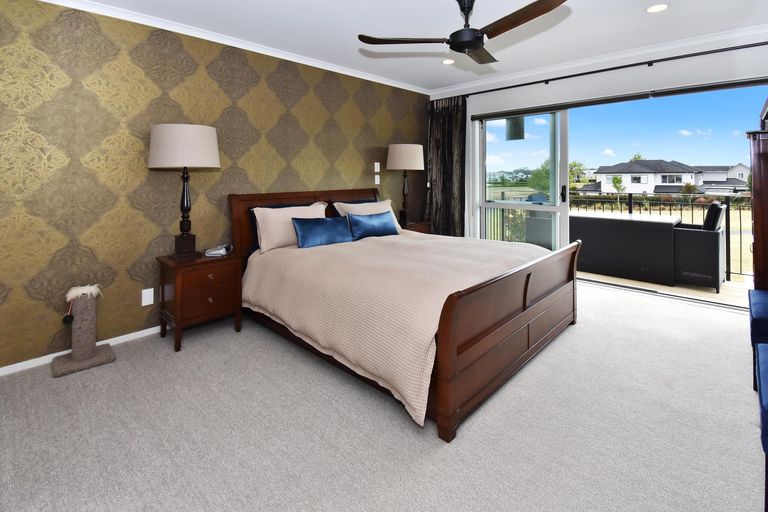 Photo of property in 12 Springcrest Drive, Karaka, Papakura, 2113