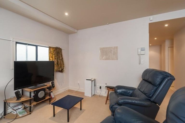 Photo of property in Renwick Apartments, 17/99 Dixon Street, Te Aro, Wellington, 6011