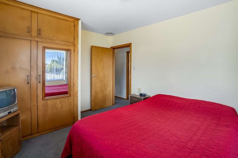 Photo of property in 76 Bush Street, Rangiora, 7400