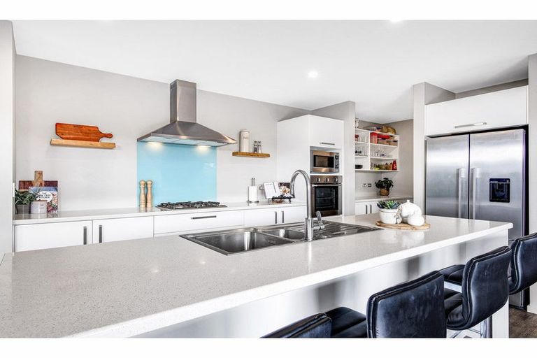 Photo of property in 10 Rhyolite Court, Rolleston, 7614