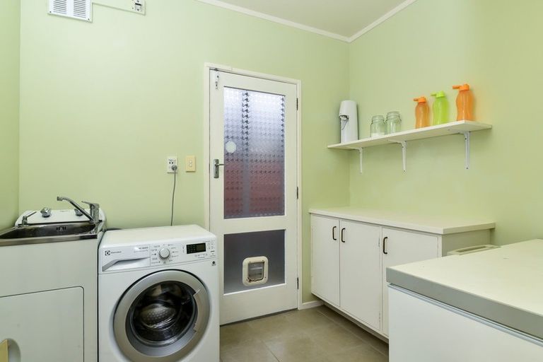 Photo of property in 96 Howell Avenue, Riverlea, Hamilton, 3216