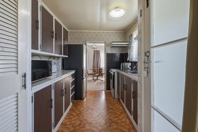 Photo of property in 25 Browning Crescent, Owhata, Rotorua, 3010