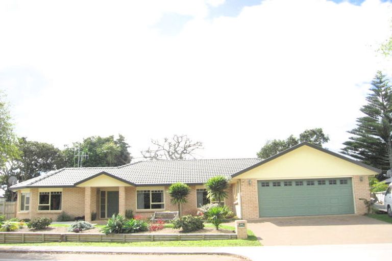 Photo of property in 10 La Colina Place, Bethlehem, Tauranga, 3110
